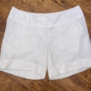 The Limited White Lace Crochet Shorts Size 2